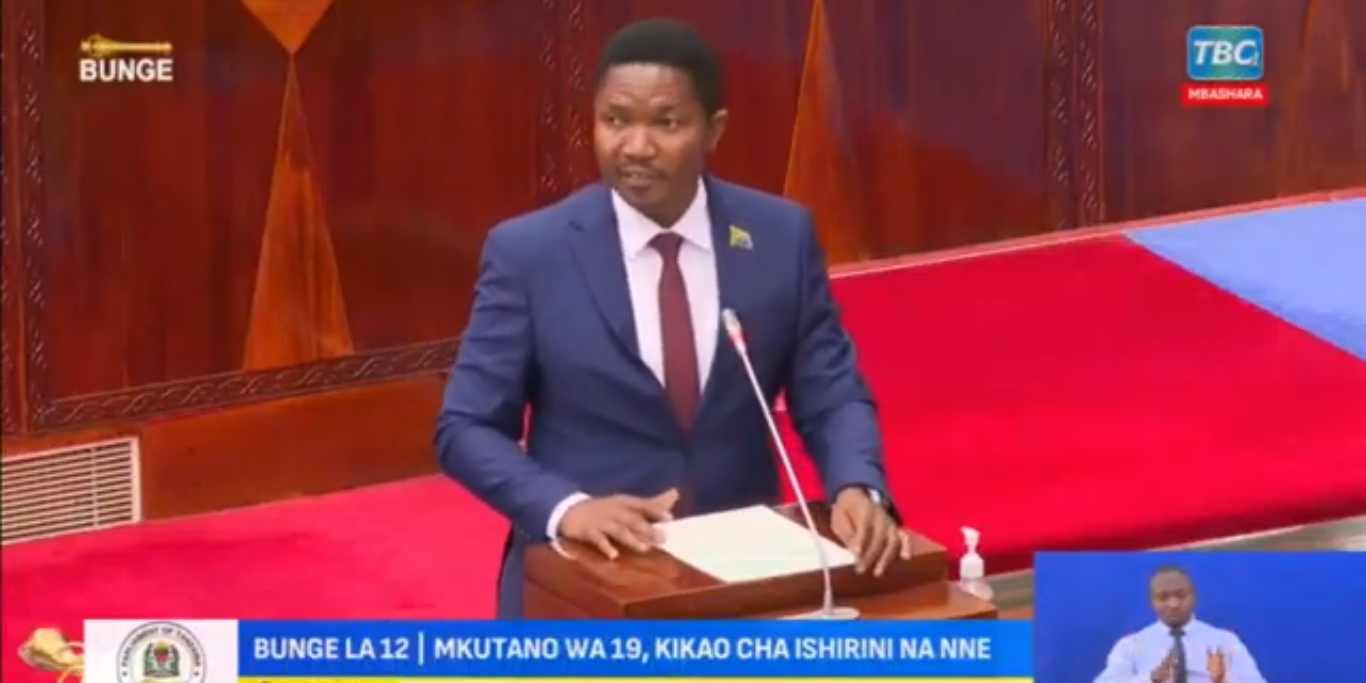 DR. JAFO RESPONDS TO MEMBERS OF PARLIAMENT'S CONCERNS, AND THE BUDGET FOR THE MINISTRY OF INDUSTRY AND TRADE PASSES WITH A LANDSLIDE VICTORY
