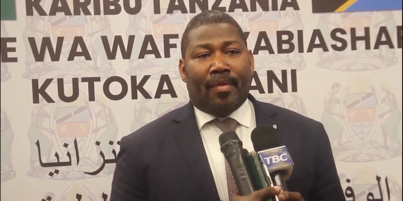 DKT. HASHIL ABDALLAH AFUNGUA MKUTANO WA WAFANYABISHARA KATI YA TANZANIA NA OMAN
